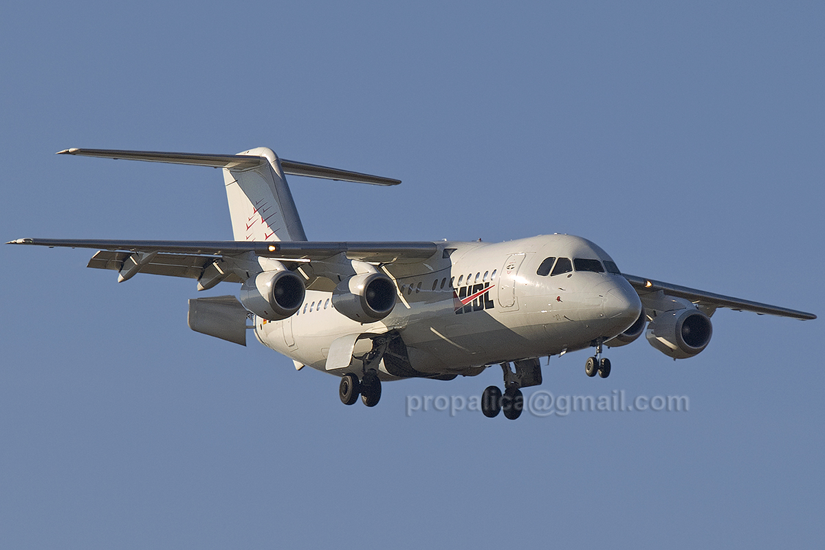 BAe-146-200A WDL Aviation D-AMAJ Zagreb_Pleso December_5_2007