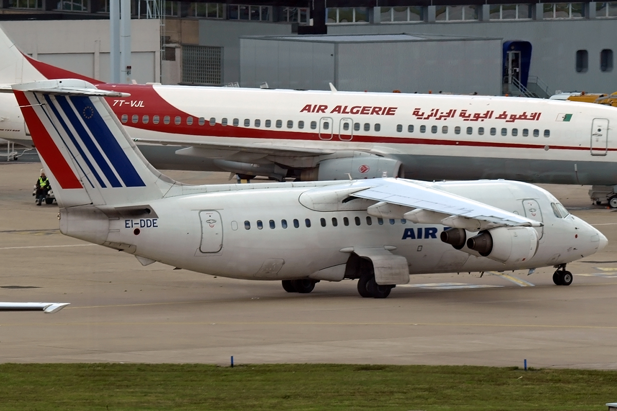 BAe-146-200 Air France (CityJet) EI-DDE Paris_Orly June_25_2007