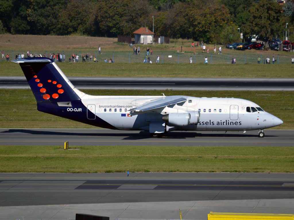 Avro 146-RJ85 Brussels Airlines OO-DJR Prague_Ruzyne (PRG/LKPR) October_2_2011