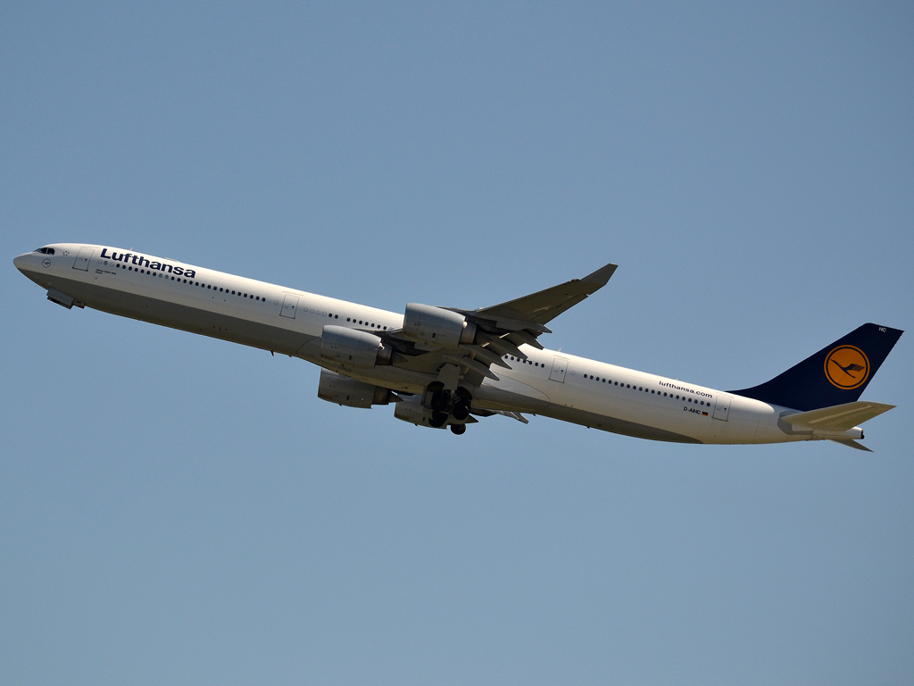 A340-642 Lufthansa D-AIHC Frankfurt_Main (FRA/EDDF) May_25_2012