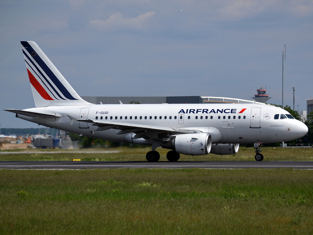 A318-111 Air France F-GUGI Frankfurt_Main (FRA/EDDF) May_27_2012