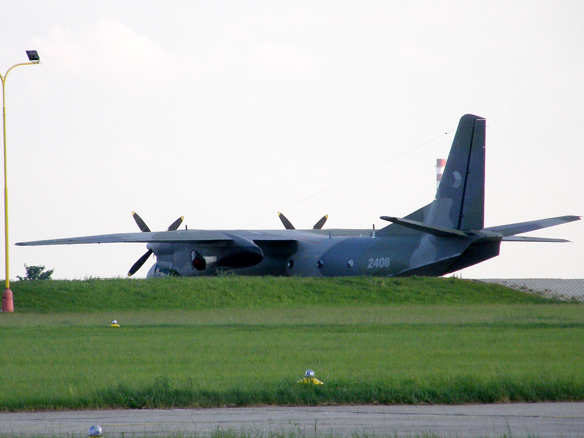 An-26 Czech Air Force 2408 Prague_Kbely (LKKB) June_20_2009