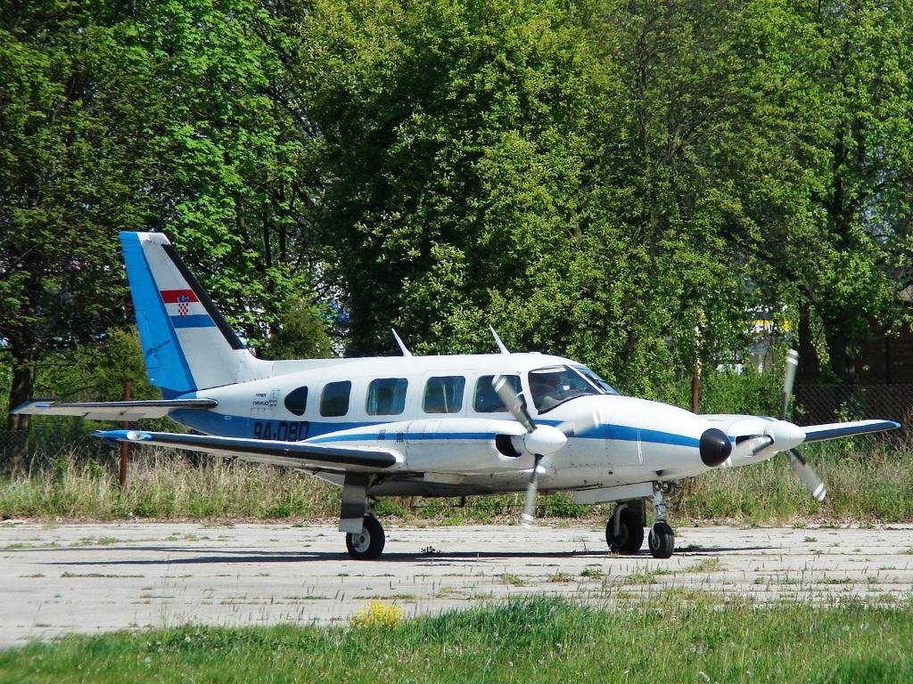 Piper Navajo, 9A-DBD, Geodetski Zavod, LDOC-2007.