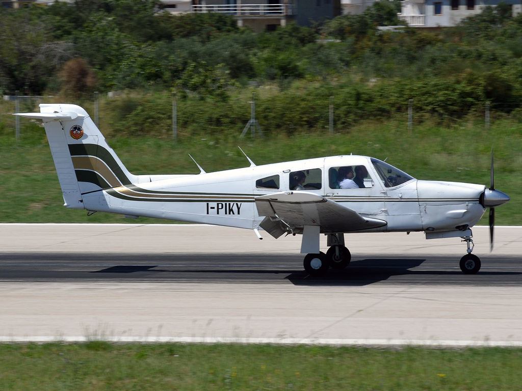 Piper PA-28RT-201 Arrow IV Private I-PIKY Split_Resnik (SPU/LDSP) August_6_2011