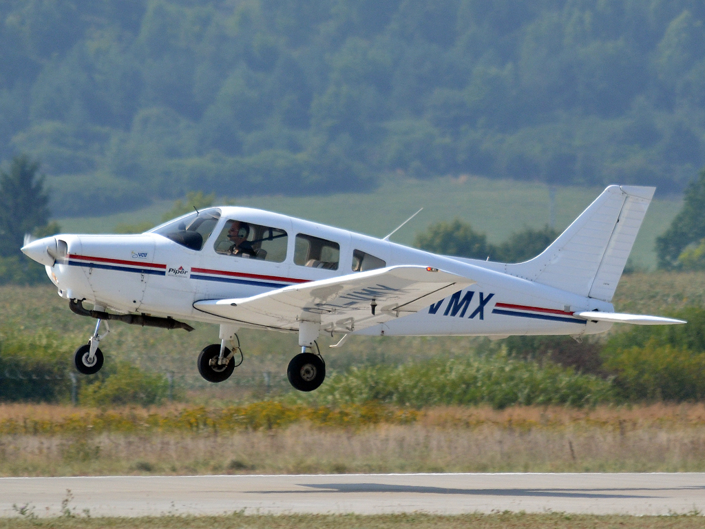 Piper PA-28-161 Warrior III Private OO-VMX Sliac (SLD/LZSL) August_27_2011