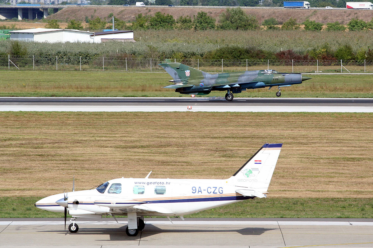 Piper PA-31T1-500 Cheyenne Geofoto 9A-CZG Zagreb_Pleso (ZAG/LDZA) September_8_2011