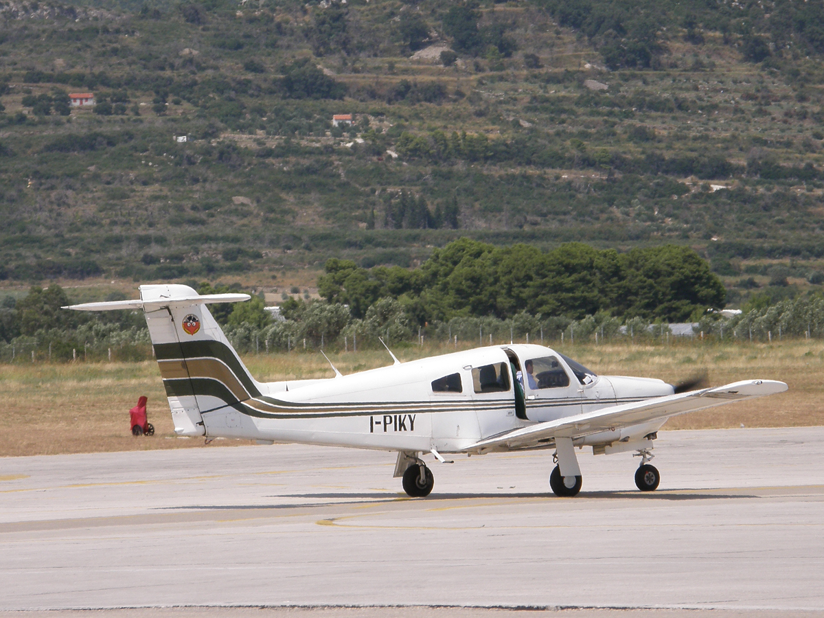 Piper PA-28RT-201 Arrow IV Private  I-PIKY Split_Resnik (SPU/LDSP) August_08_2009