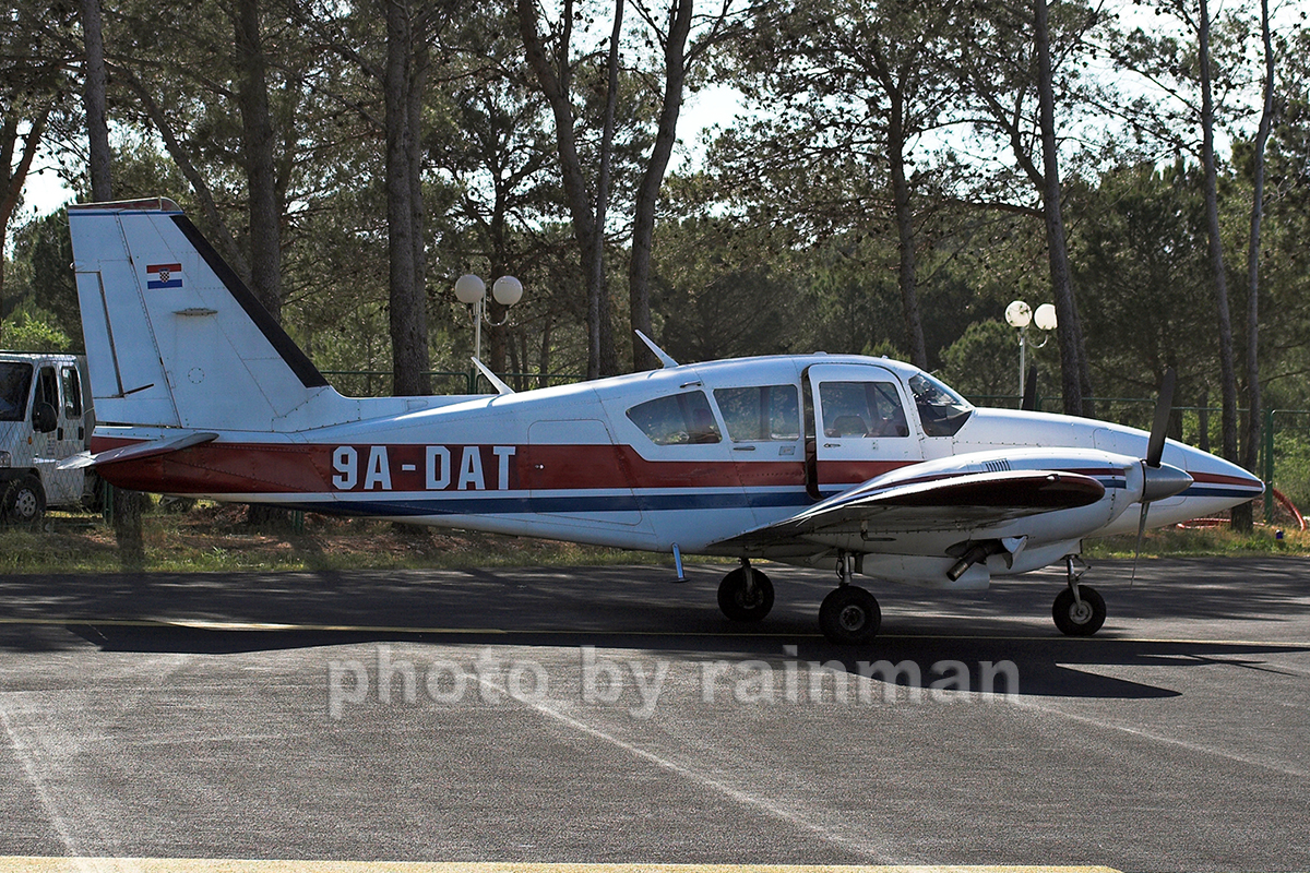 Piper PA-23-250 Aztec E Untitled (Eudora Let Vodice) 9A-DAT Zadar May_9_2007