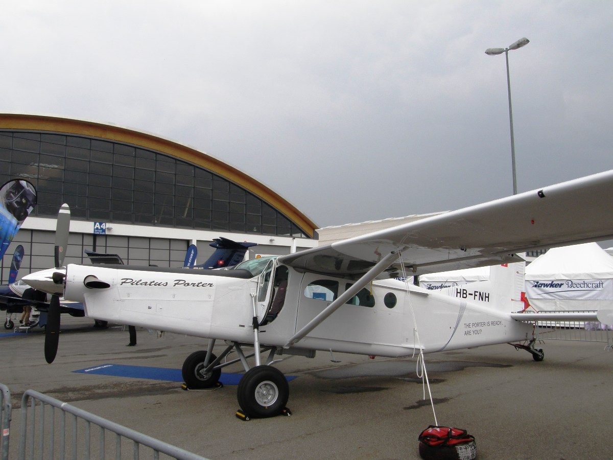 Pilatus PC-6/B2-H4 Turbo Porter Untited HB-FNH Friedrichshafen Airport April_04_2009