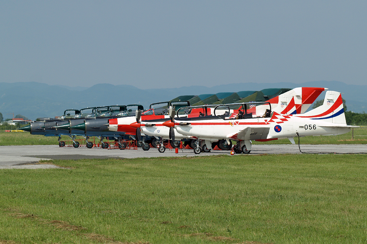 Pilatus PC-9M Croatia Air Force HRZ 056 Zagreb_Pleso May_12_2007 B