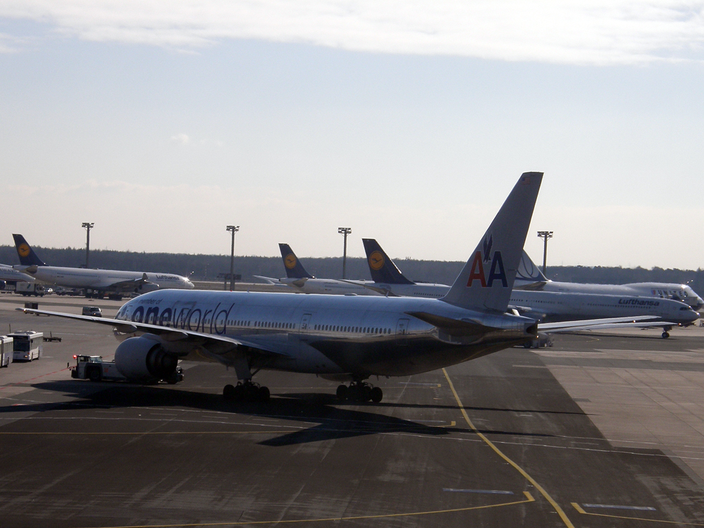 B777-223/ER American Airlines N791AN Frankfurt_Main March_08_2010