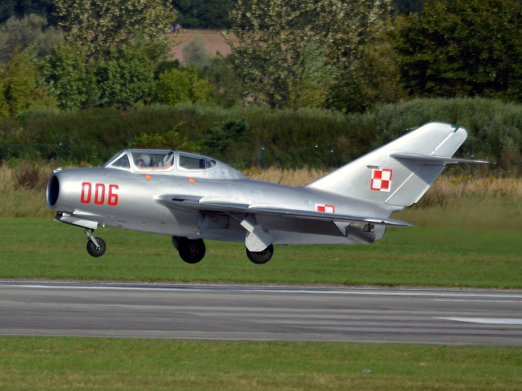 PZL-Mielec SBLim-2 (MiG-15UTI) Polskie Orly SP-YNZ Hradec_Kralove (LKHK) September_08_2012