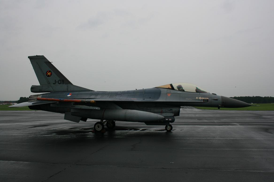 Lockheed Martin General Dynamics F-16 Fighting Falcon Maribor Ias June_14_2008