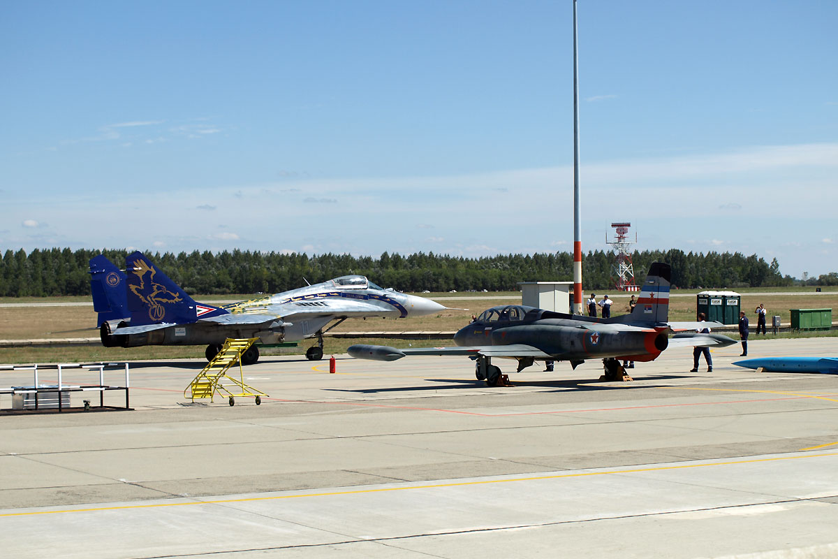 MiG-29B 11 Hungarian air force and Soko G-2 ex JRV i PVO Kecskemet August_17_2008