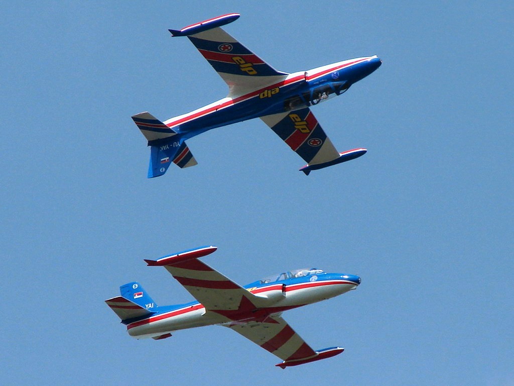 Soko G-2A Galeb Serbian Aerobatic Team STARS YU-YAI & YU-YAK Novi_Sad_Cenej (LYNS) 2008