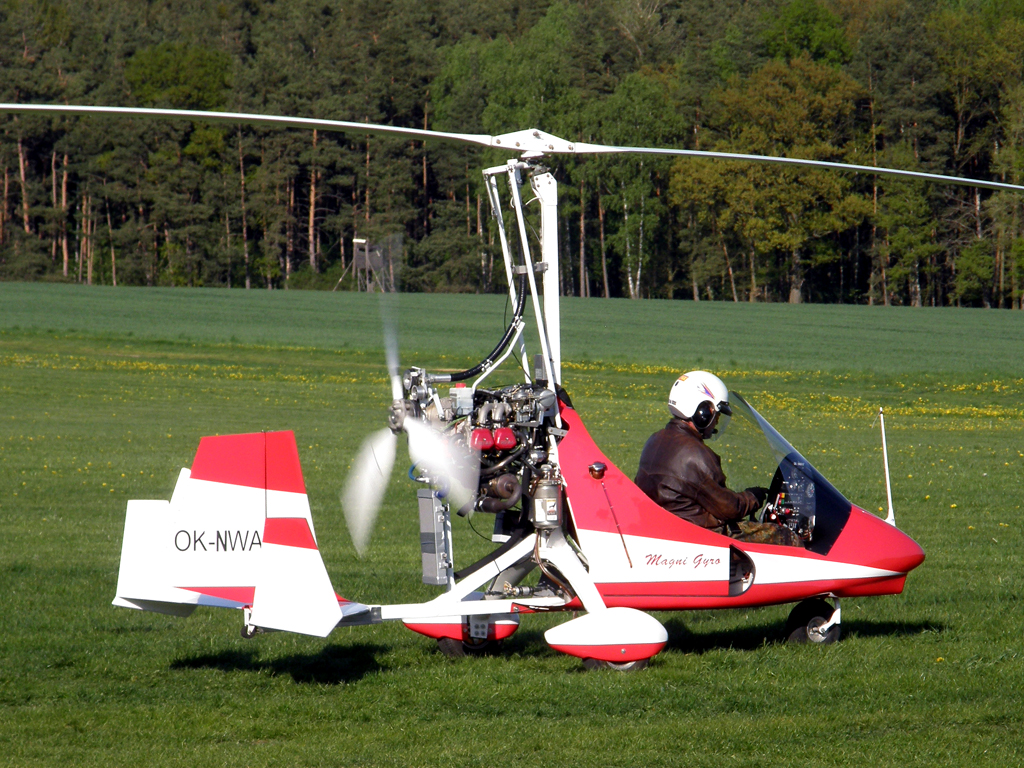 Magni Gyro M-14 Scout 2000 Untitled OK-NWA07 Plzen_Plasy (LKPS) May_01_2011