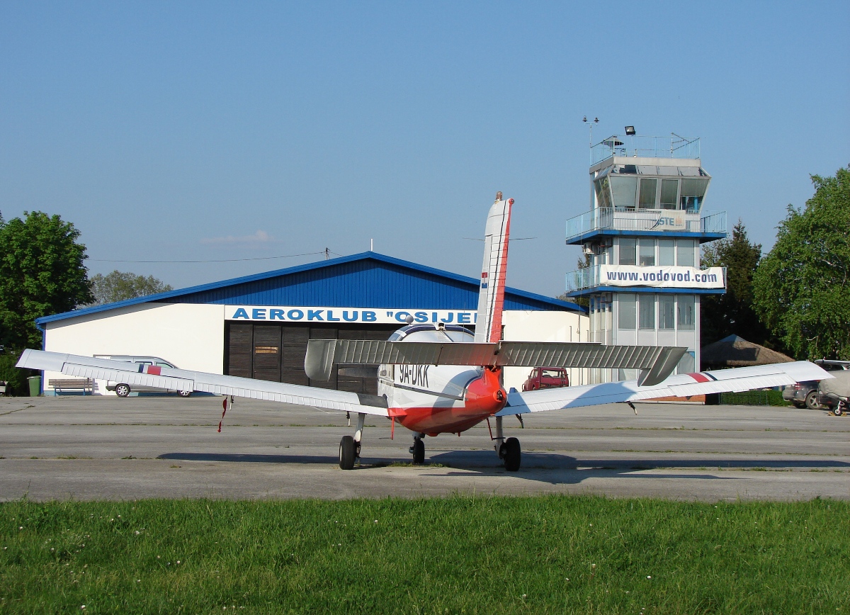 Socata Rallye 180TS Galerien 9A-DKK AK Krila Koprivnice Osijek-Čepin (OSI/LDOC) April_24_2009