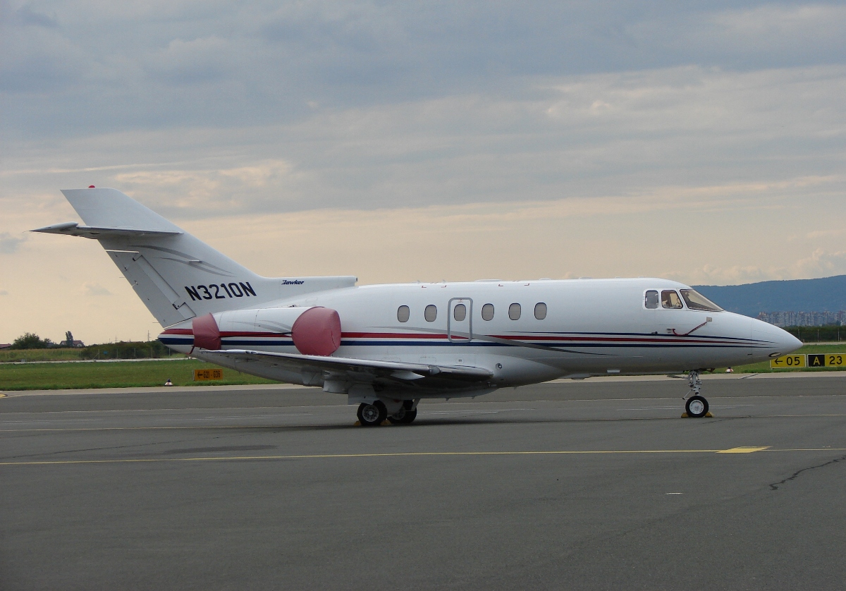 Raytheon Hawker 750, N3210N, Private, Zagreb-Pleso (LDZA) August_23_2009.