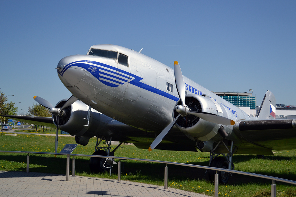 Douglas DC-3-229 CSA Ceskoslovenske Aerolinie OK-XDM Prague_Ruzyne (PRG/LKPR) April_28_2012