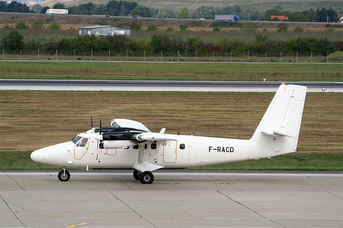 DHC-6-300 Twin Otter France Air Force F-RACD Zagreb_Pleso (ZAG/LDZA) September_8_2011