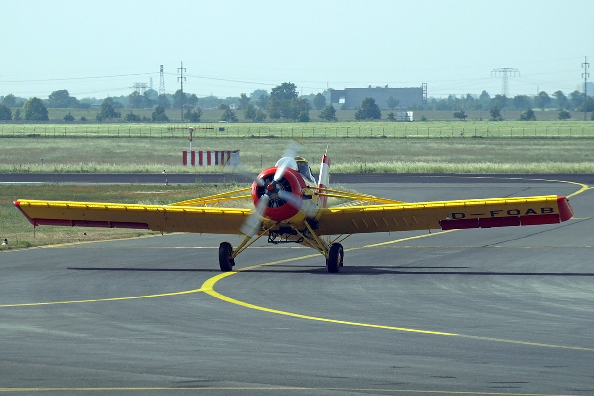 PZL-Okecie PZL-106AR/2M Kruk Interflug (Gehling-Flugtechnik) D-FOAB / DDR-TAB Berlin_Schonefeld May_30_2008 A