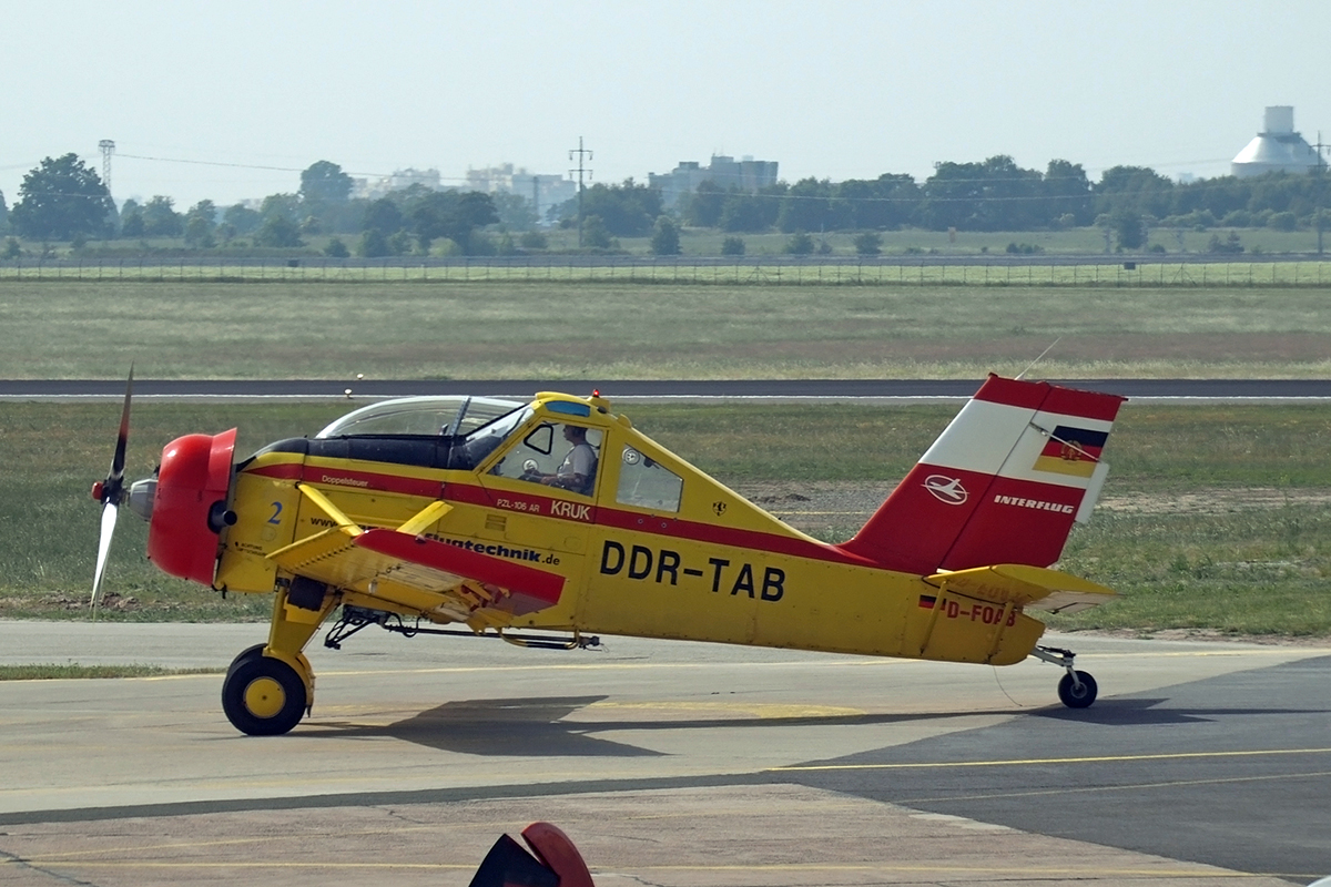 PZL-Okecie PZL-106AR/2M Kruk Interflug (Gehling-Flugtechnik) D-FOAB / DDR-TAB Berlin_Schonefeld May_30_2008 B