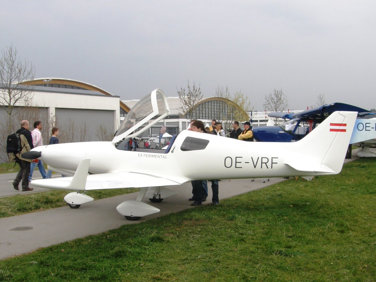 RF Aircrafts RF1 235M1 Untitled OE-VRF Friedrichshafen_Airport April_04_2009