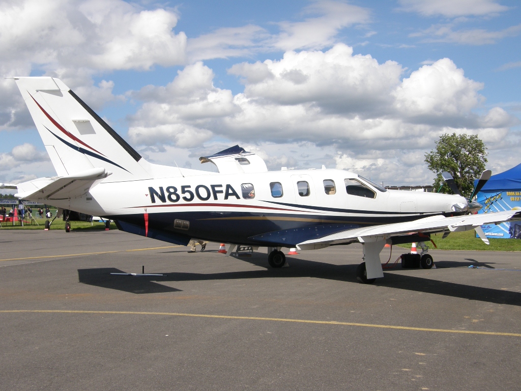 Socata TBM-850 Untitled N850FA Pribram_Dlouha_Lhota May_30_2010