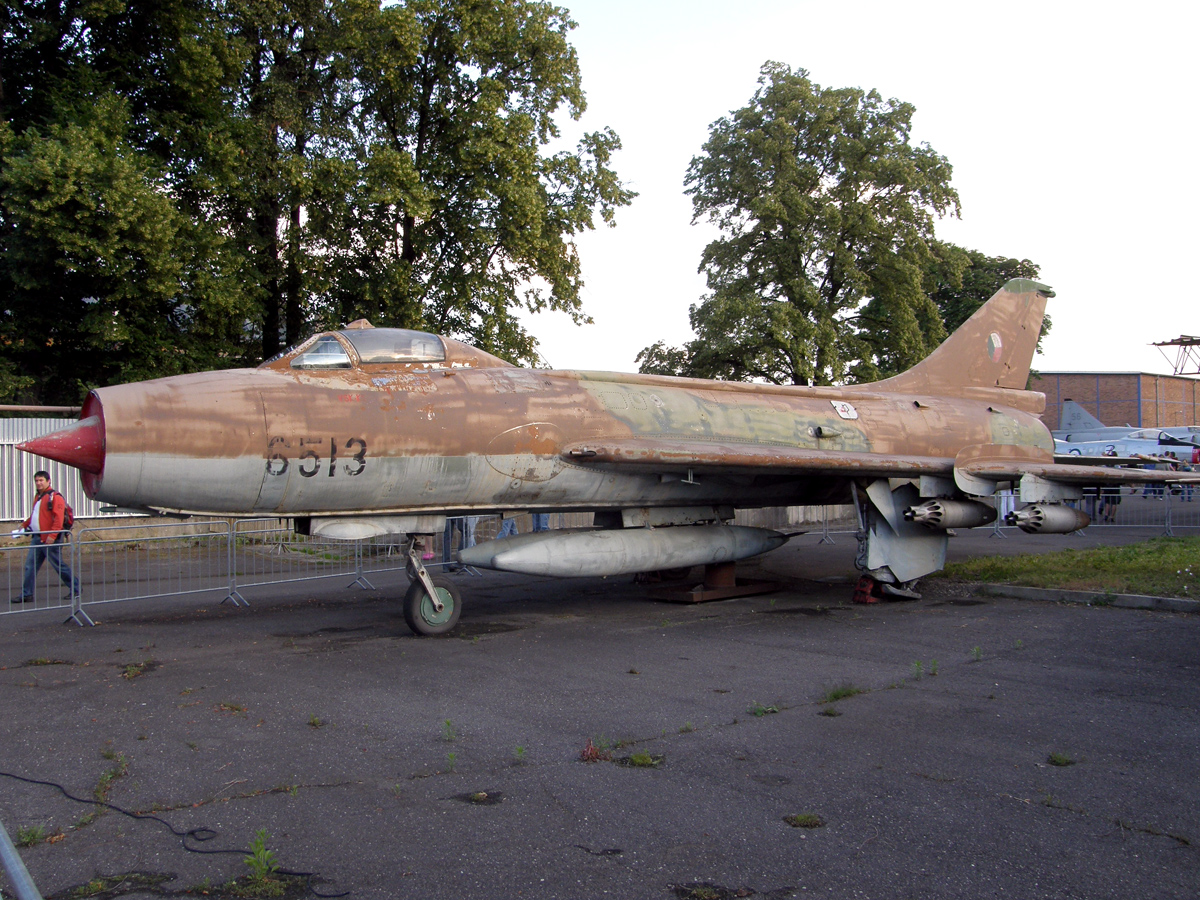 Sukhoi Su-7BKL Czechoslovakia Air Force 6513 Prague_Kbely (LKKB) June_20_2009