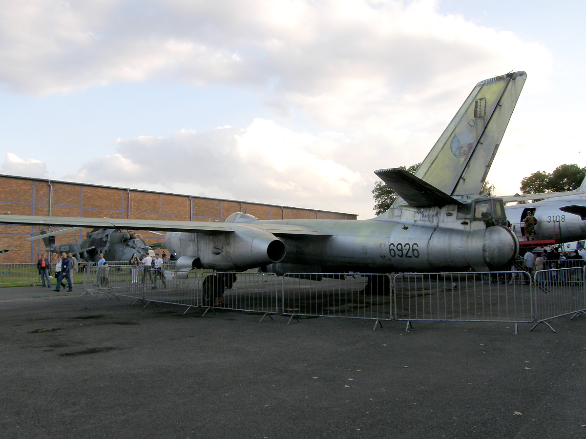 Ilyushin Il-28RTR Czechoslovakia Air Force 6926 Prague_Kbely (LKKB) June_20_2009