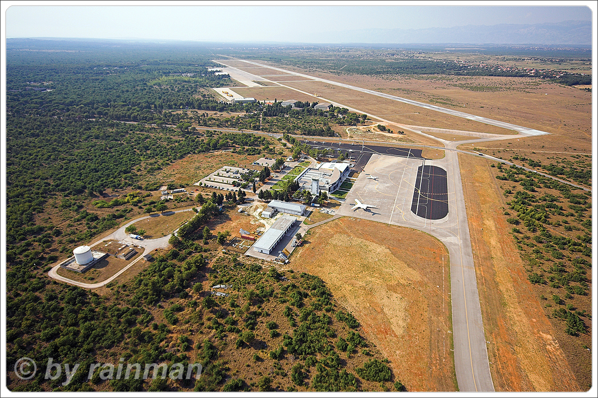 Zemunik Zadar Airport July_20_2007 B