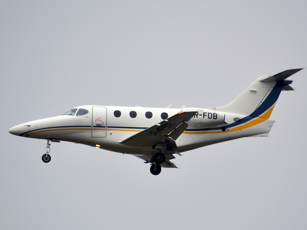 Hawker Beechcraft 390 Premier IA BT Slavuta UR-FDB Prague_Ruzyne (PRG/LKPR) December_23_2011