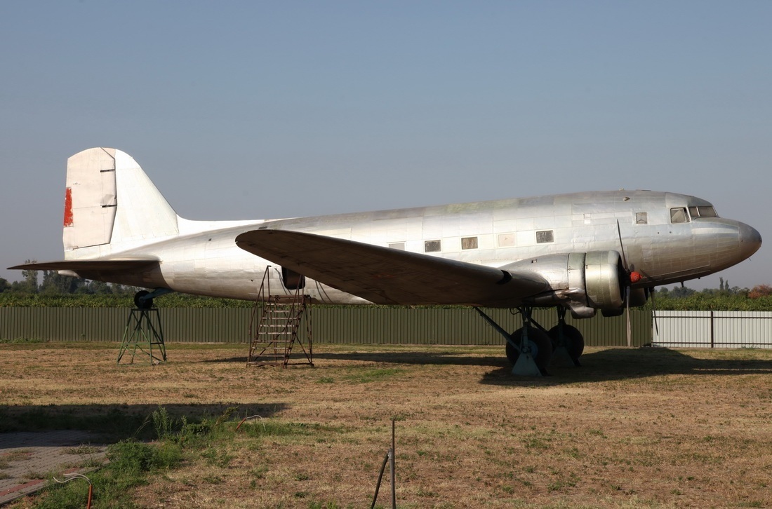 Lisunov Li-2 504 Hungarian Air Force Off Airport_Bocsa August_04_2013