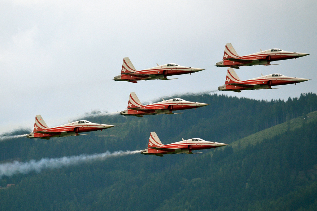 Northrop F-5E Tiger II Switzerland Air Force (Patrouille Suisse) Zeltweg (LOXZ) July_01_2011