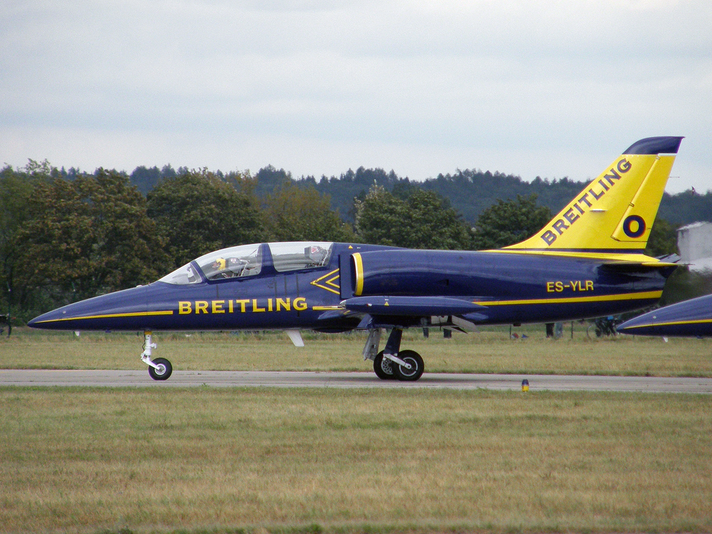 Aero L-39C Albatros Breitling Jet Team ES-YLR Hradec_Kralove (LKHK) September_05_2009