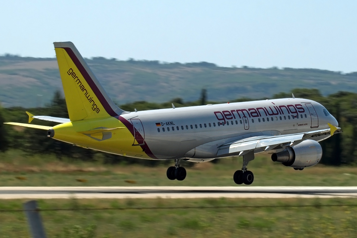 A319-112 Germanwings D-AKNL Split_Resnik (SPU/LDSP) August_9_2008