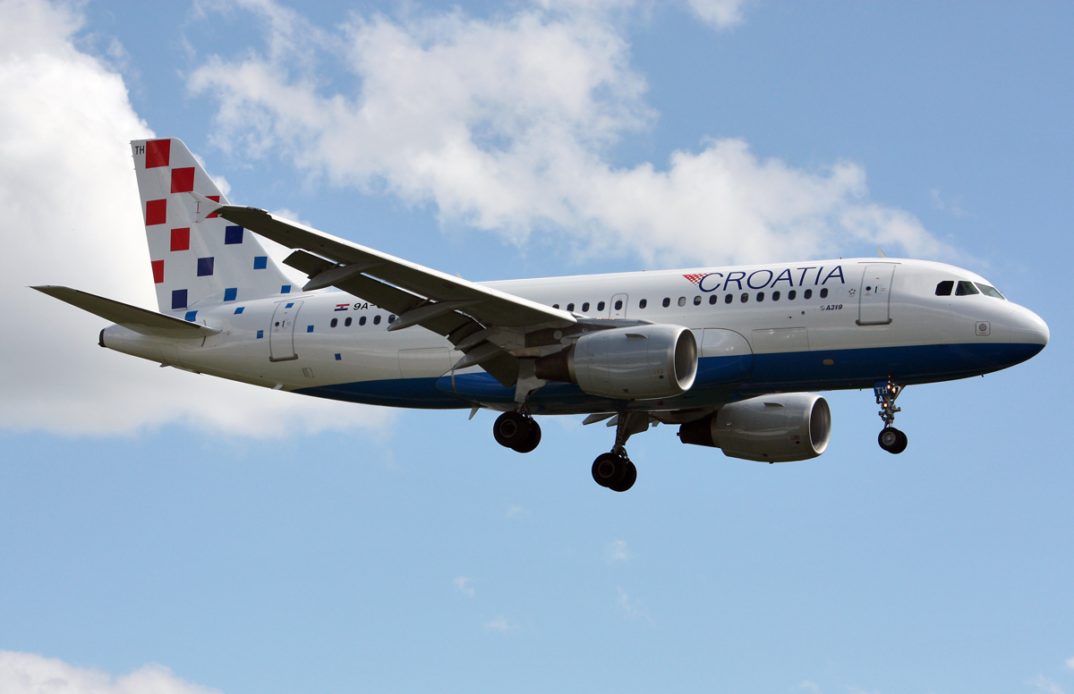 A319-112 Croatia Airlines 9A-CTH Zagreb_Pleso April_17_2009