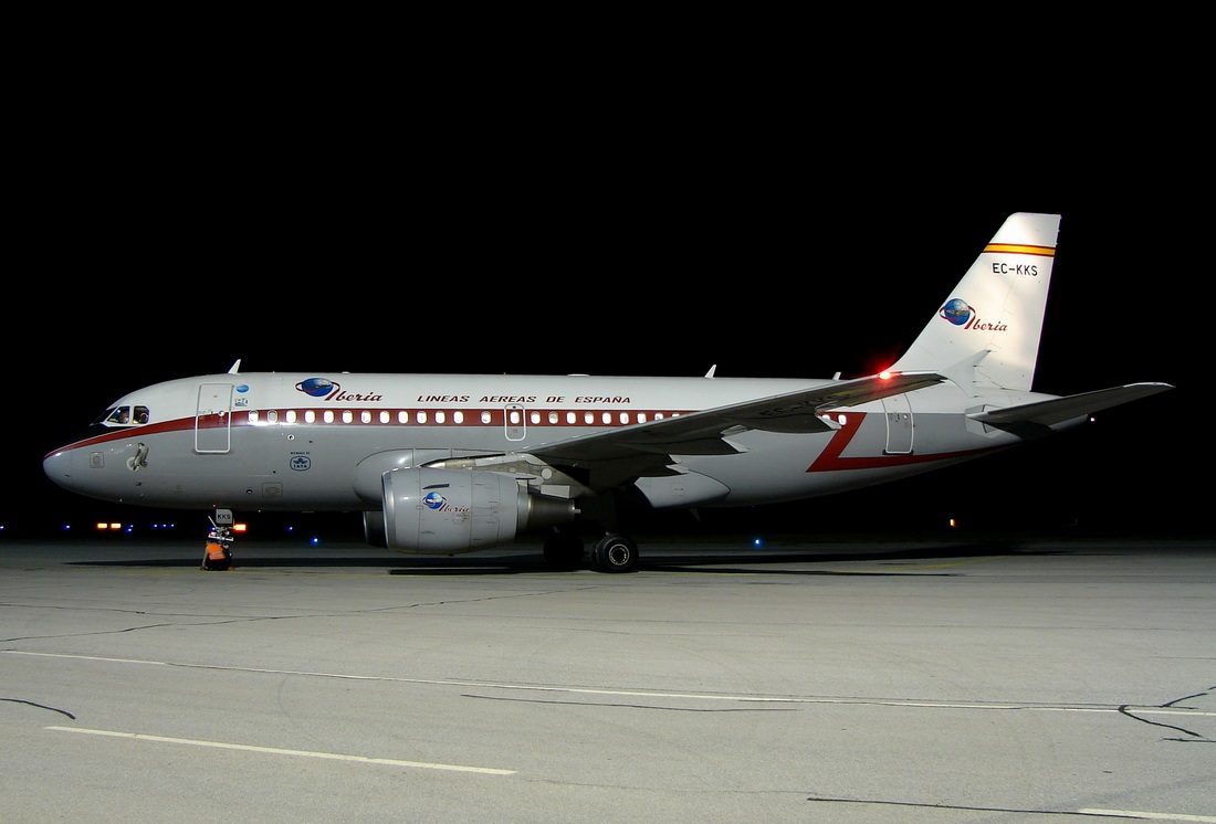 A319-111 Iberia EC-KKS Osijek_Klisa (OSI/LDOS) October_06_2011