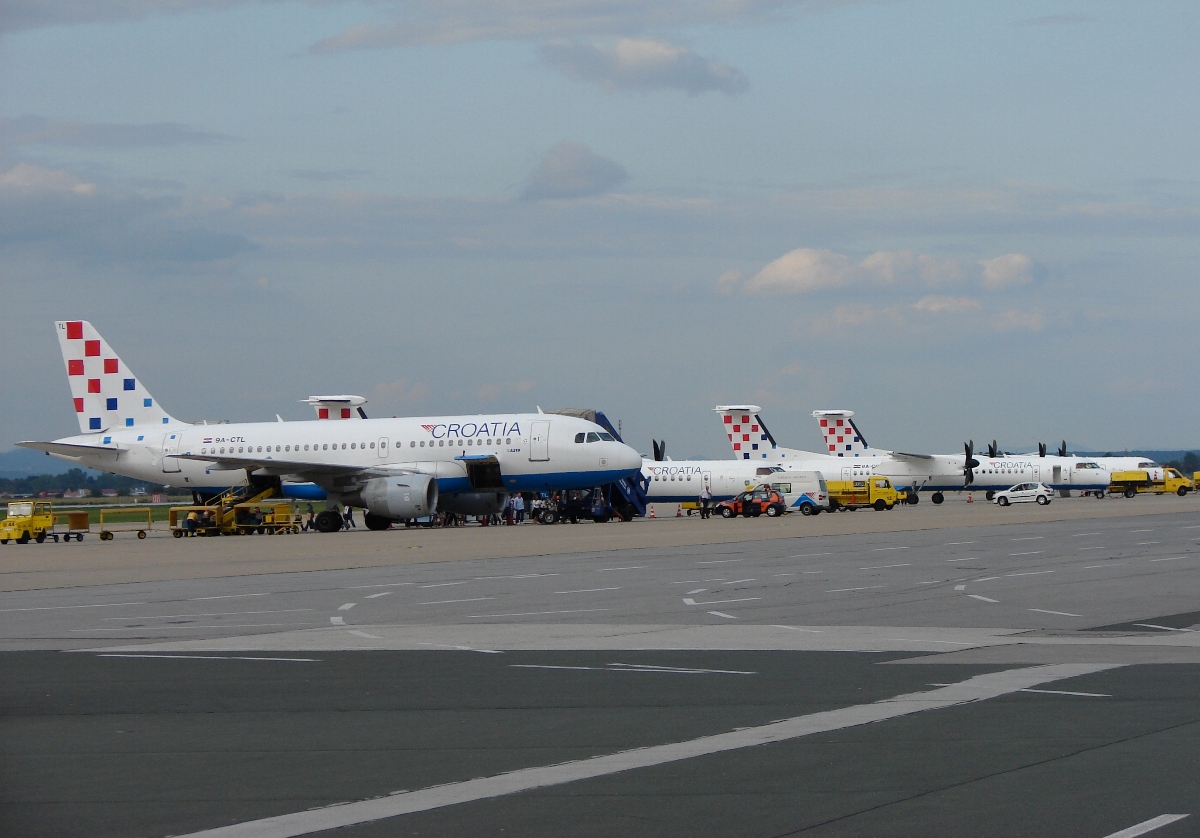 A319-112 Croatia Airlines 9A-CTL Zagreb_Pleso (LDZA) August_23_2009