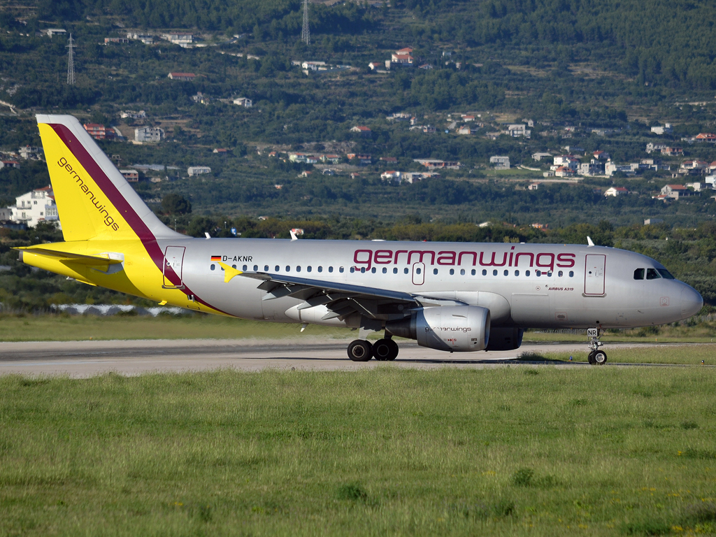 A319-112 Germanwings D-AKNR Split_Resnik (SPU/LDSP) August_6_2011