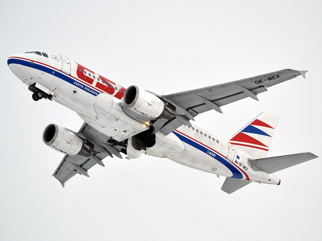 A319-112 CSA Czech Airlines OK-MEK Prague_Ruzyne (PRG/LKPR) January_20_2013