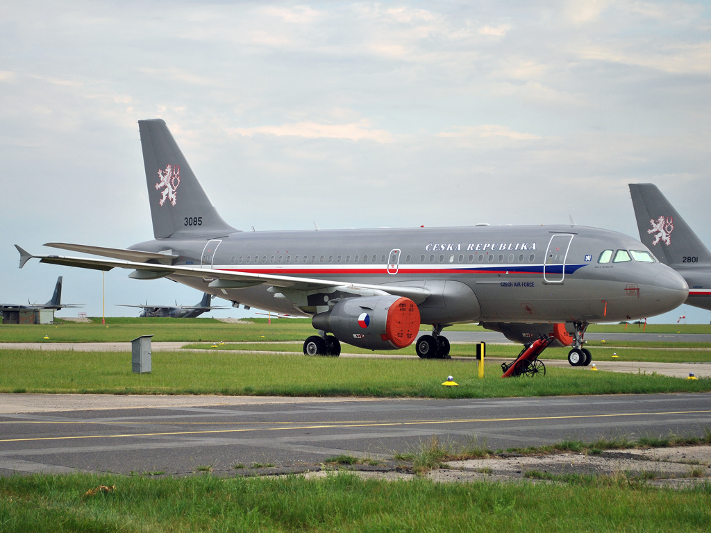 A319-115X CJ Czech Air Force 3085 Prague_Kbely (LKKB) June_11_2011