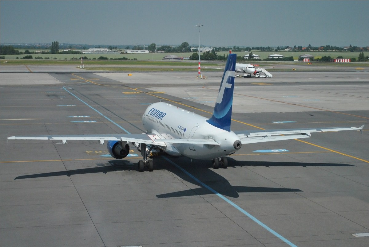 A319-112 Finnair OH-LVG Prague_Ruzyne (PRG/LKPR) July_03_2010