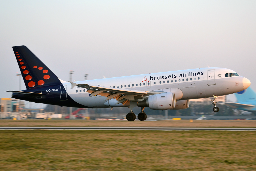 A319-111 Brussels Airlines OO-SSW Prague_Ruzyne (PRG/LKPR) March_14_2014