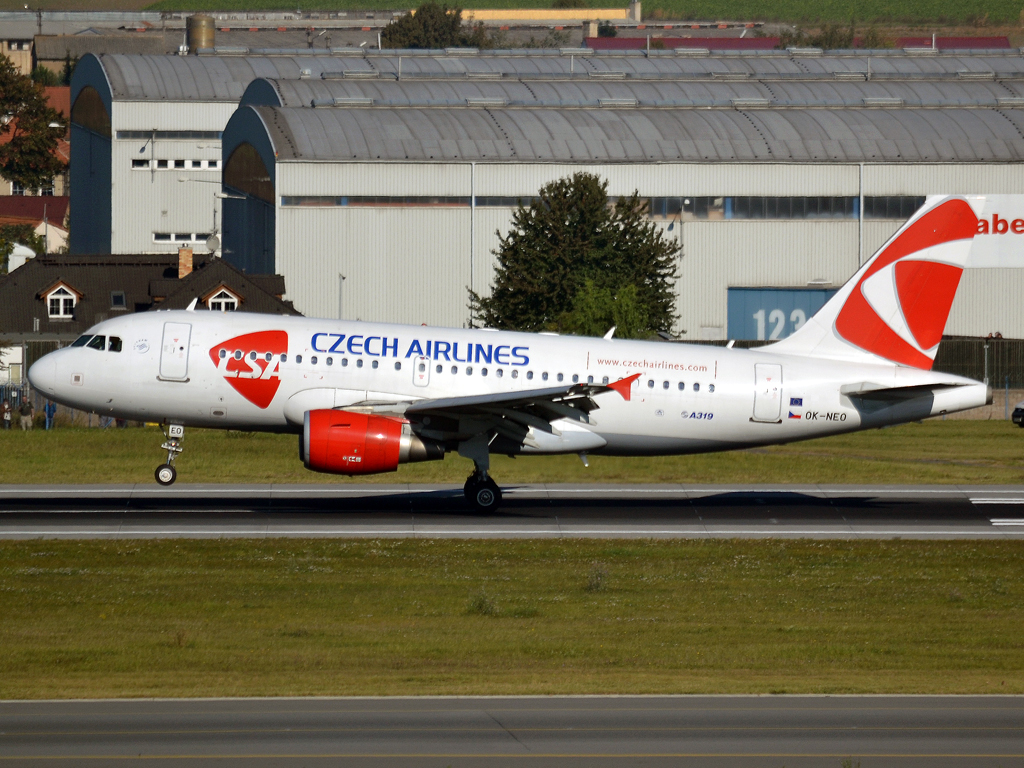 A319-112 CSA Czech Airlines OK-NEO Prague_Ruzyne (PRG/LKPR) October_2_2011