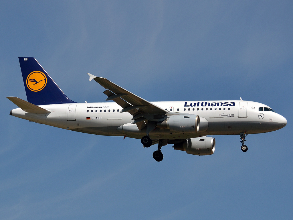 A319-112 Lufthansa D-AIBF Frankfurt_Main (FRA/EDDF) May_26_2012