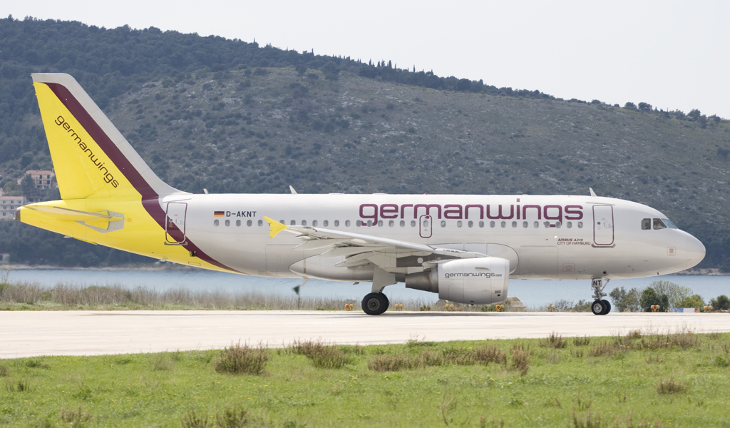 A319-112 Germanwings D-AKNT Split_Resnik (SPU/LDSP) April_4_2008