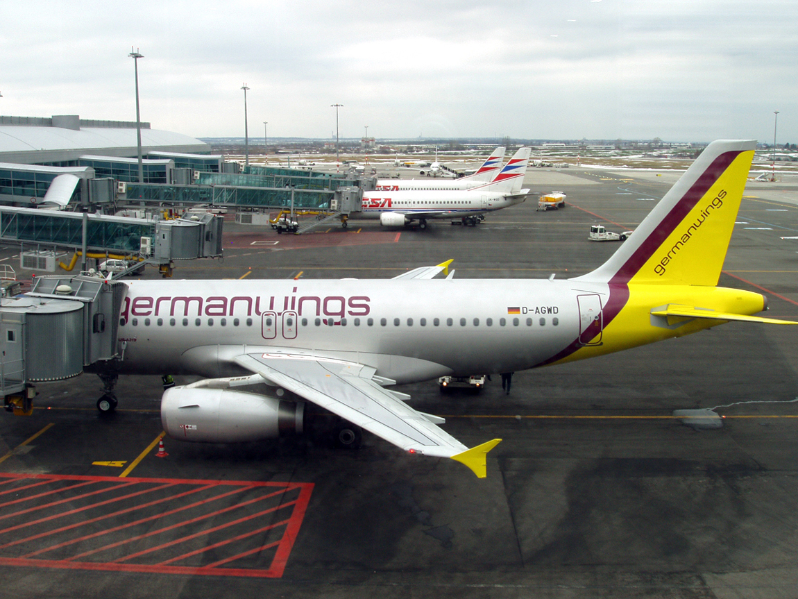 A319-132 Germanwings D-AGWD Prague_Ruzyne (PRG/LKPR) January_31_2007