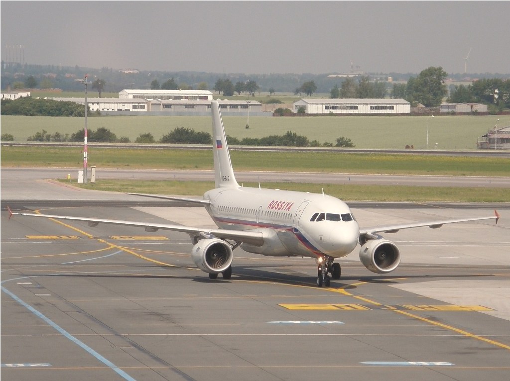 A319-112 Rossiya Russian Airlines VQ-BAQ Prague_Ruzyne (PRG/LKPR) July_03_2010