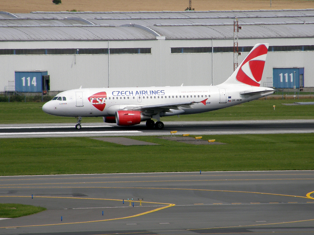 A319-112 CSA Czech Airlines OK-NEM Prague_Ruzyne (PRG/LKPR) July_25_2009